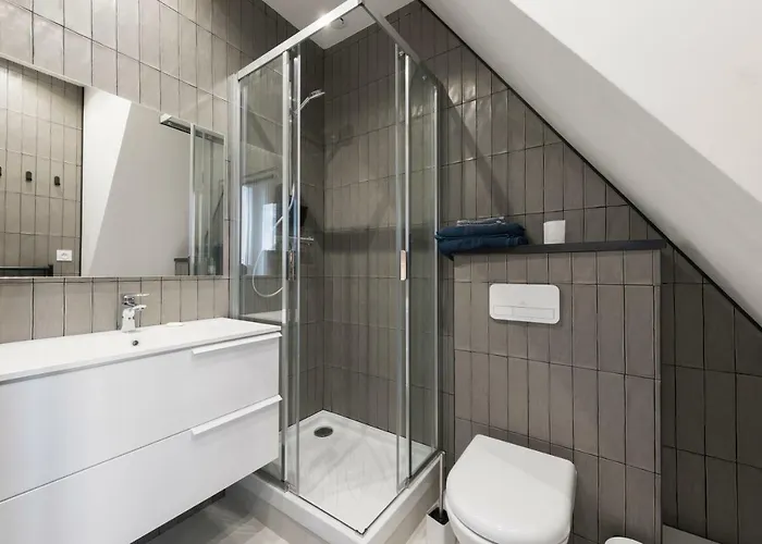 F2 En Duplex דירה *