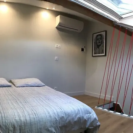 Lägenhet F2 En Duplex Saint-Raphaël